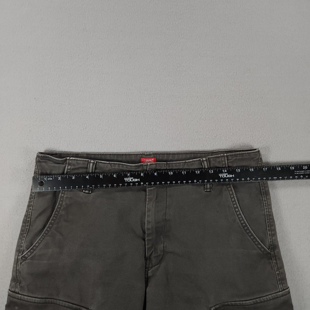 Levi's Men's Cargo Pants Gray Chino XX Standard Taper 5 Pockets 33x30 - Picture 5 of 13